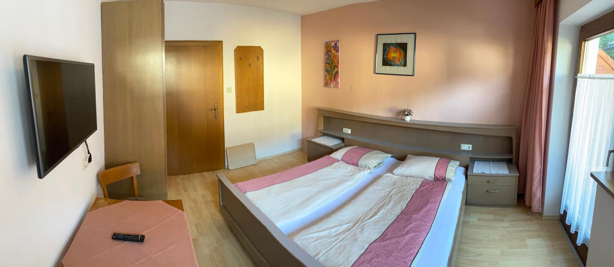 Pension Schwemberger Ohne Fruehstueck マイヤーホーフェン エクステリア 写真